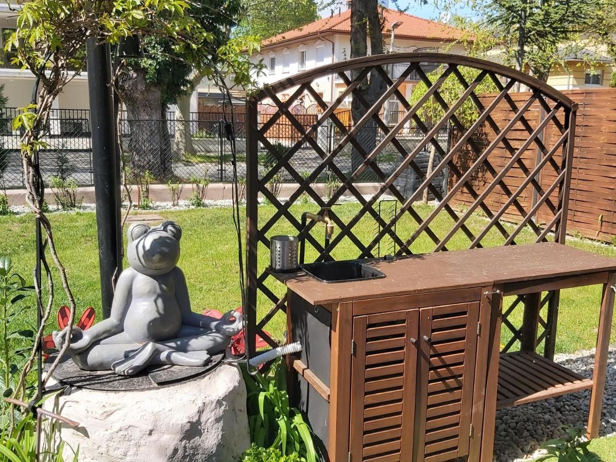 Garden Budha Relax Apartman, Parking, Bbq, Terrace Siófok Esterno foto