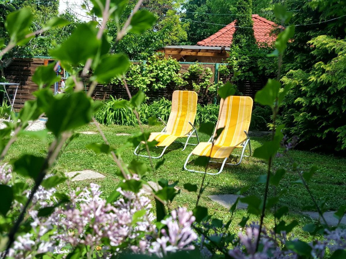 Garden Budha Relax Apartman, Parking, Bbq, Terrace Siófok Esterno foto